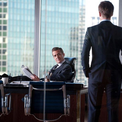 Suits Addicted: 12 ατάκες του Harvey Specter που δείχνουν πώς να είσαι το boss στη ζωή σου