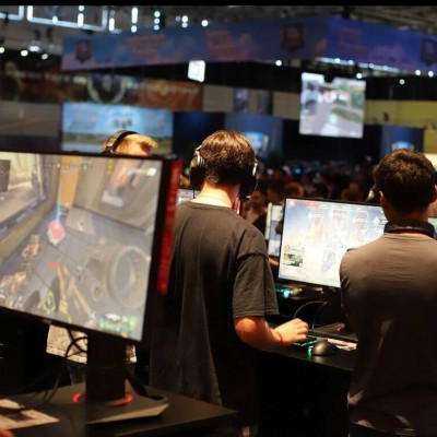 Γιατί όλοι οι Έλληνες gamers μιλούν ξαφνικά για το Fiber to the Home;