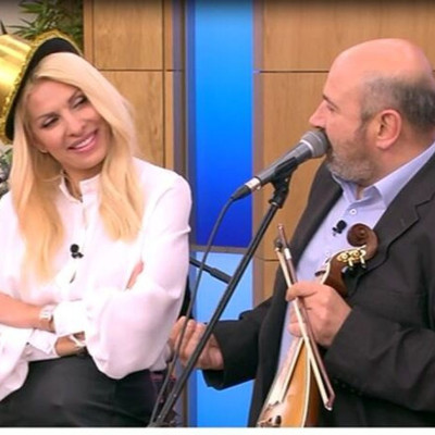 Ελένη Μενεγάκη: Η μαντινάδα για την επέτειο γάμου με τον Μάκη της και η μεγάλη αποκάλυψη!