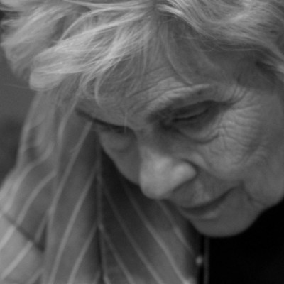 6 ποιήματα της Κικής Δημουλά που «μίλησαν» στην ψυχή μας