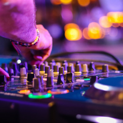 10 κομμάτια που το remix τους ήταν καλύτερο από το πρωτότυπο τραγούδι