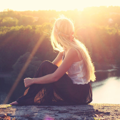 Μην ακούς κανέναν και γίνε αυτή που θες να είσαι