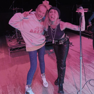 H Jojo Siwa μάλλον έχει αγόρι κι είναι ένας κούκλος