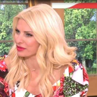 Κοροναϊός: Ελένη Μενεγάκη: Η έκκληση της παρουσιάστριας: «Μείνετε μέσα…»