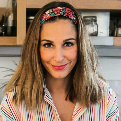 Κορονοϊός: Η Κατερίνα Παπουτσάκη θηλάζει τον γιο της και στέλνει ένα ηχηρό μήνυμα (pics)