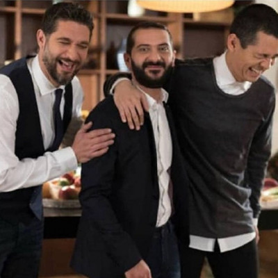 Λεωνίδας Κουτσόπουλος: Απολαυστικός στον κατ' οίκον περιορισμό! Η καλλιτεχνική φύση και η... μαμά!