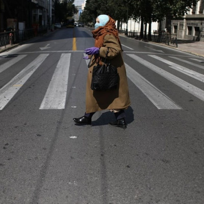 Κορονοϊός – Απαγόρευση κυκλοφορίας: Κρίσιμες οι επόμενες ώρες – Έτοιμο το σχέδιο της κυβέρνησης