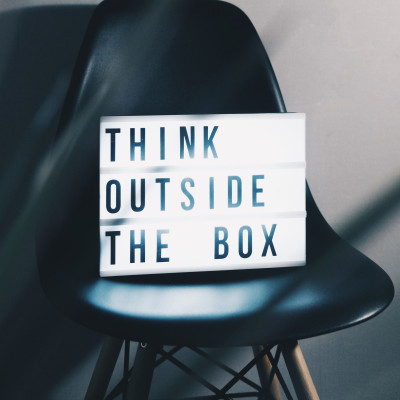 Τα 5 καλύτερα quotes για να δεις τον εγκλεισμό στο σπίτι με άλλο μάτι