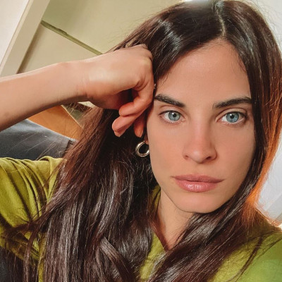 Η Χριστίνα Μπόμπα… ξανθιά! Άλλος άνθρωπος με αυτά τα μαλλιά