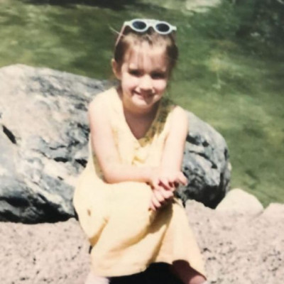 Αναγνωρίζεις το κοριτσάκι της φωτογραφίας;