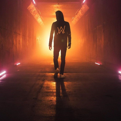 Alan Walker: Το «Heading Home» που είχαμε ακούσει τέσσερα χρόνια πριν επιτέλους κυκλοφόρησε