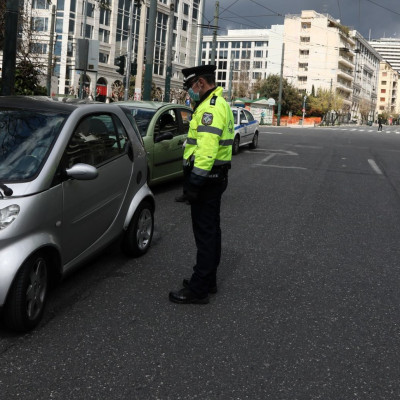 Κορονοϊός Ελλάδα: Παρατείνεται η απαγόρευση κυκλοφορίας - Δείτε μέχρι πότε