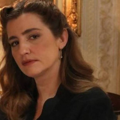 Άγριες Μέλισσες:Η Λενιώ μένει σπίτι, κάνει γυμναστική και αδυνατίζει - Άλλος άνθρωπος στις νέες φωτό