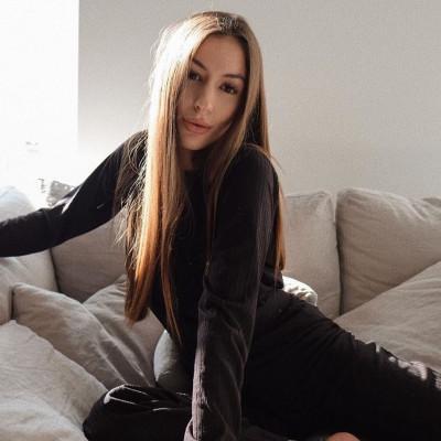 Shopping Guide: Τα ωραιότερα ρούχα για τις μέρες που μένουμε σπίτι