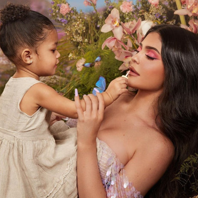 Αυτή κι αν είναι αποκάλυψη! Η Kylie Jenner αποκάλυψε πόσα παιδιά θέλει να κάνει