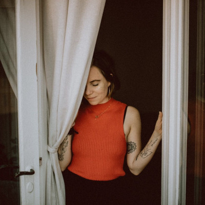 Ανάσταση στο σπίτι: Πώς θα περάσεις και μόνη σου καλά