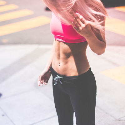 Πάρε μία καρέκλα και γύμνασε άψογα το σώμα σου στο σπίτι