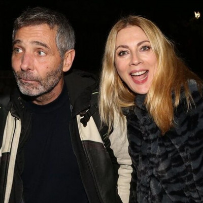 Ο Αθερίδης έβαψε τα μαλλιά της Καρύδη και το αποτέλεσμα θα σε ενθουσιάσει! (Photos)