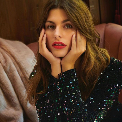 Τι κορμί πια; Η Δανάη Παππά ποζάρει με μαγιό και σορτσάκι και μας αφήνει άφωνες