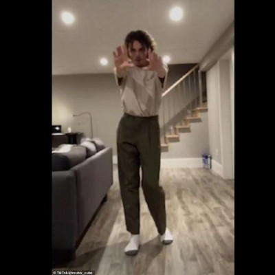 Έκανε βίντεο στο Tik Tok και ξαφνικά συνέβη κάτι ανατριχιαστικό (photos+video)