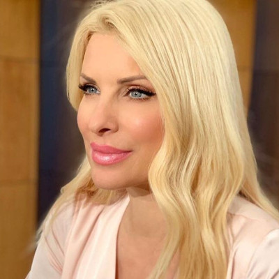 Έχετε σκεφτεί πώς θα είναι η ζωή μας στη μετά τον κορονοϊό εποχή; Η Μενεγάκη έμεινε άφωνη! (video)