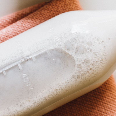 Φτιάξε μόνη σου γάλα από ξηρούς καρπούς (video)