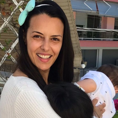 Στην καραντίνα με δύο παιδιά - Η Όλγα Λαφαζάνη μιλά για τη νέα της καθημερινότητα
