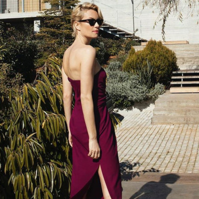 Βίκυ Καγιά: Η απίθανη φώτο με τον γιο και την κόρη της & το υπέροχο μαγιάτικο στεφάνι τους (pics)