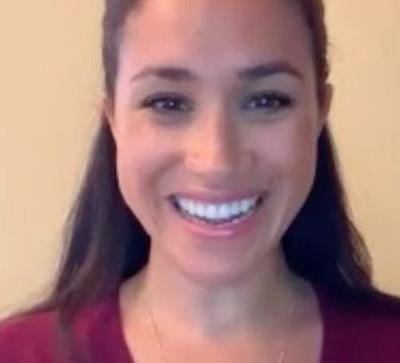 Ε δεν φαντάζεσαι τι ρόλο παίζει το κολιέ που επέλεξε η Meghan Markle στην εμφάνισή της