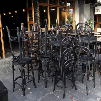 Κορονοϊός: Πρωθυπουργός «έφαγε πόρτα» σε καφετέρια εξαιτίας των μέτρων προστασίας