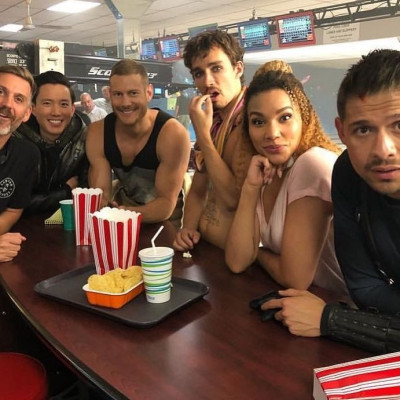 Το Umbrella Academy επιστρέφει και το γιορτάζει με το πιο epic βίντεο