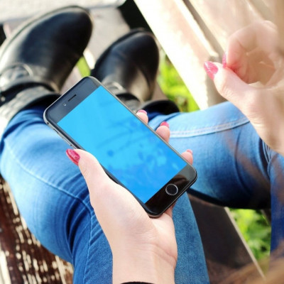 Κόλπα και συμβουλές που θα κάνουν το κινητό σου καλύτερο (video)