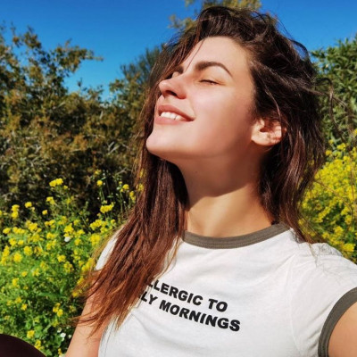 Δανάη Παππά: Το εκπληκτικό μαγιό που ανέδειξε το ηλιοκαμένο της κορμί