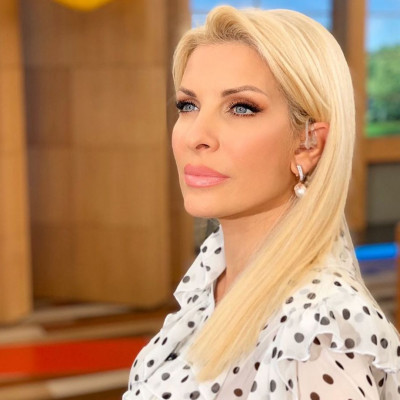 Ελένη Μενεγάκη: Στις κακές ψυχολογικές της ημέρες ακολουθεί το «παιχνίδι των χρωμάτων»