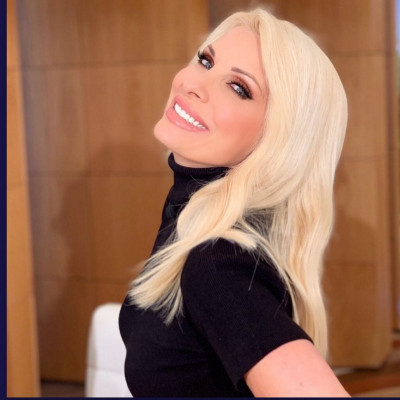 Ελένη Μενεγάκη: Οι φορές που μίλησε για τα παιδιά της και μας συγκίνησε! (Video & Photos)