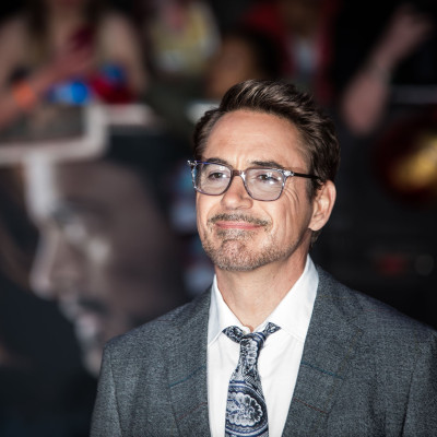 Robert Downey Jr.: 12 φορές που ο Tony Stark θα υποκλινόταν στο Instagram του