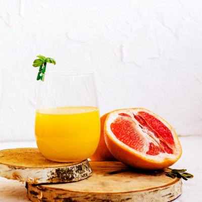 Τρεις χυμοί με καλοκαιρινά φρούτα που αδυνατίζουν, καίνε λίπος και τρέχουν τον μεταβολισμό