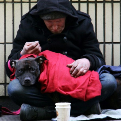 Όταν ένα γεύμα αρκεί για να μοιράσει αγάπη και να κάνει τη διαφορά