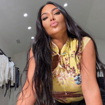 Η Kim Kardashian «τσαλακώνεται» στο Instagram χωρίς δισταγμό!