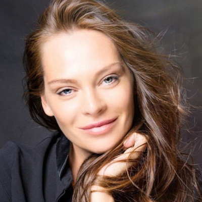 Υβόννη Μπόσνιακ: Αυτή τη φωτογραφία με την κόρη της και τη νονά της πρέπει να τη δείτε (pics)