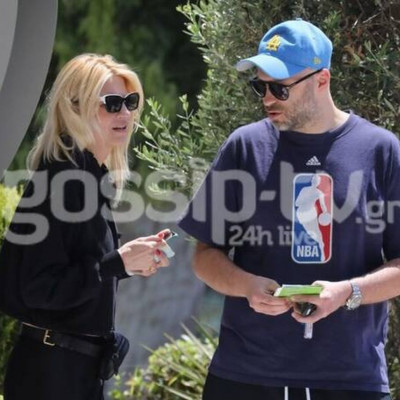 Φαίη Σκορδά: Ποζάρει στο φακό του συντρόφου της με μαγιό σε πισίνα! (Photos)