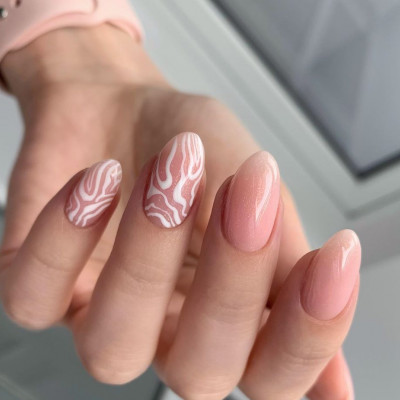 Κάνε ένα διάλειμμα και δες 15 nail art για να χαλαρώσεις λίγο...