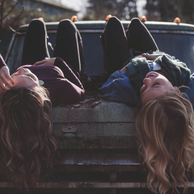 Το girls’ night out πάντα θα είναι η καλύτερη λύση για τα προβλήματά σου