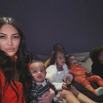 Τα άγνωστα παιδιά της Kim Kardashian (pics)