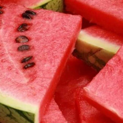 Ξέρετε πόσες θερμίδες έχει μία φέτα καρπούζι;