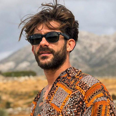 Γιώργος Λασκαρίδης:Ο παίχτης του MasterChef μας δείχνει την βαφτιστήρα του