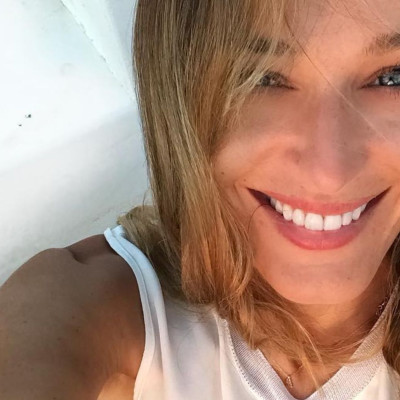 Κάτια Ζυγούλη: Δείτε τι έφτιαξε με τα παιδιά της στην παραλία (pics)