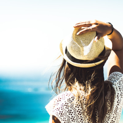 Καλοκαίρι σημαίνει: 8+1 συνήθειες που θα θυμίζουν πάντα καλοκαίρι