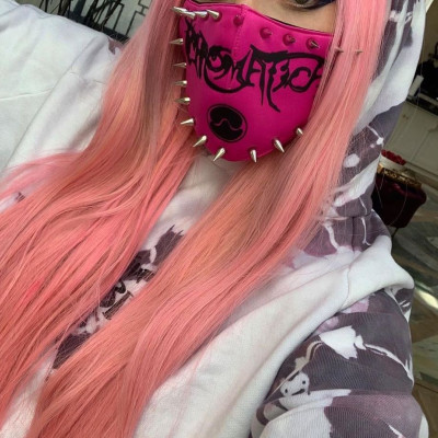 Αυτό είναι το αστέρι της pop που θέλει να γίνει μέντορας της Billie Eilish