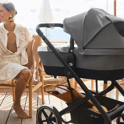 Παιδικά καρότσια και οι νέες τεχνολογίες στη διάθεση των γονιών